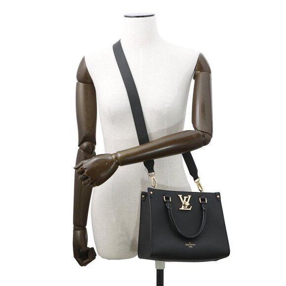 LOUIS VUITTON Padlock & Go Grained Calf Leather Noir M22311 - Picture 5 of 14